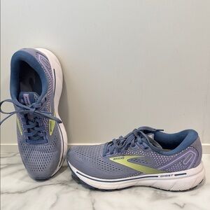Brooks Women's Ghost 14 running shoes in the Purple Impression/Dutch Lime 6.5